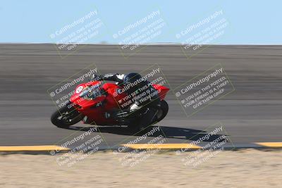 media/Nov-06-2023-Moto Forza (Mon) [[ce023d0744]]/2-Advanced Group/Session 2 (Bowl Speed Pans)/